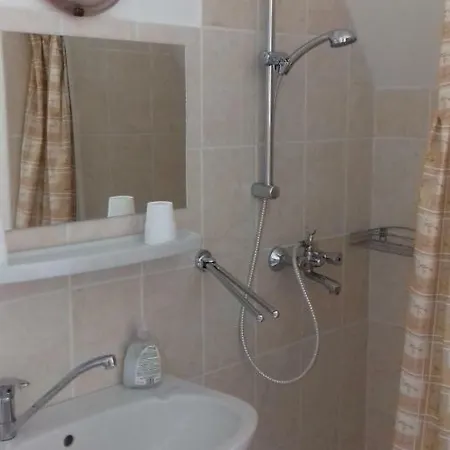 公寓 Apartmanhaz *