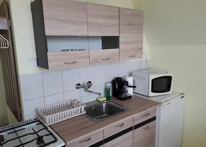 Apartment Apartmanhaz *